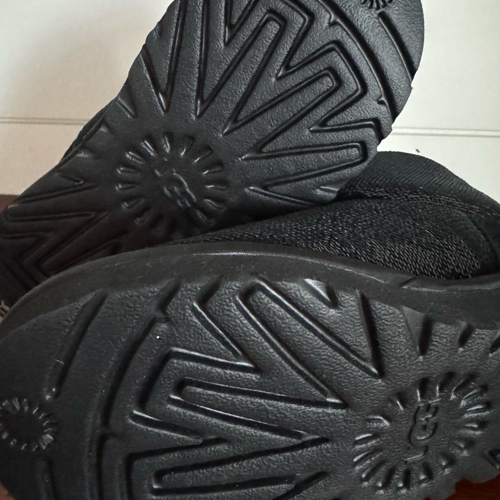 NEW UGG Black Sequin Short Boots - Picture 2 of 2